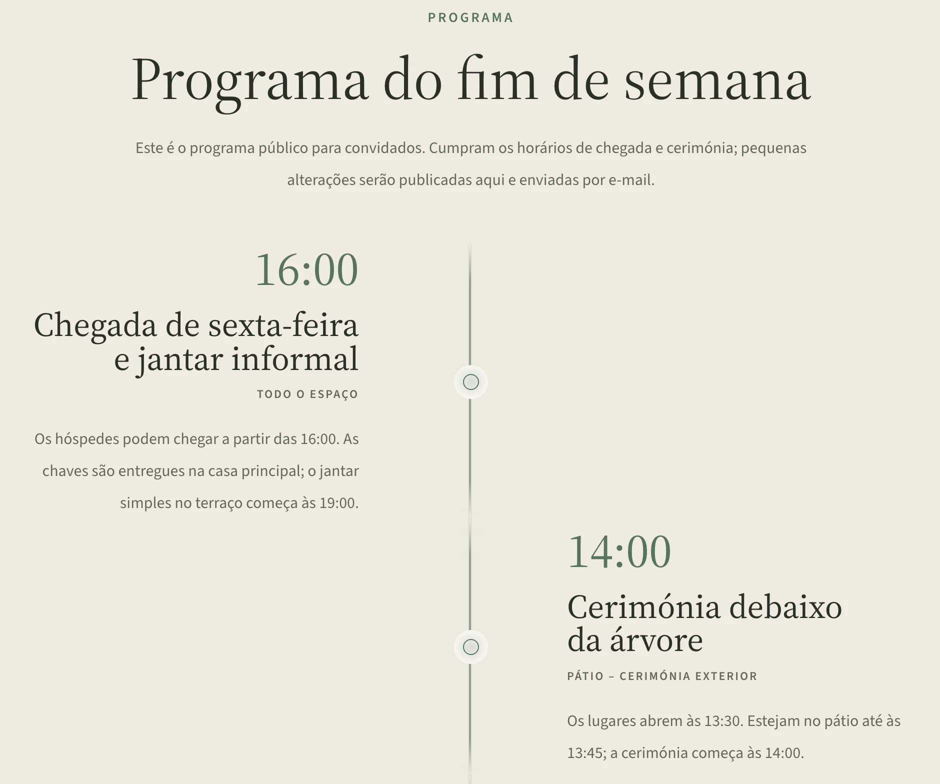 Programa no site de casamento: chegada na sexta-feira às 16:00 e cerimónia sob o freixo às 14:00, obtidas do cronograma