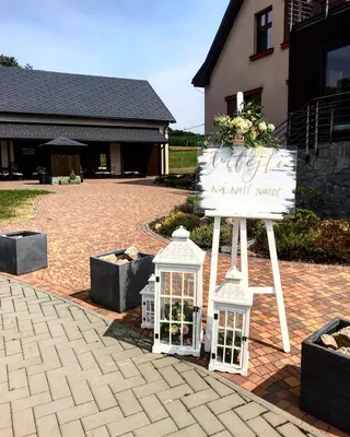 Svatba na místě Hotel Grunt No 135, příspěvek @simplyyes.cz z roku 2019