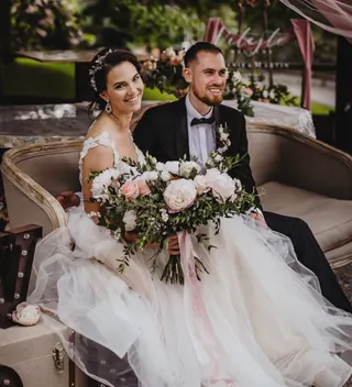 Svatba na místě Resort Cattaleya, příspěvek @sweetchicweddings z roku 2019