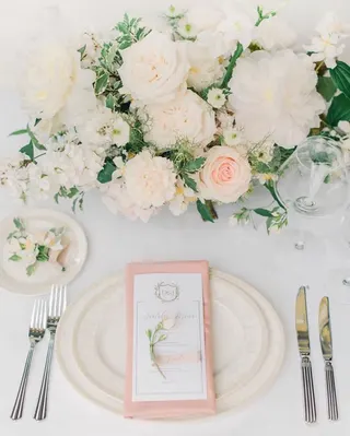 Svatba na místě Resort Sobotín (Boutique Weddings), příspěvek @hanaholdener z roku 2020