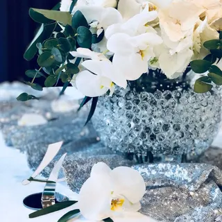 Svatba na místě Grandhotel Tatra (Sweet & Chic Weddings), příspěvek @kvetinydopuntiku z roku 2018