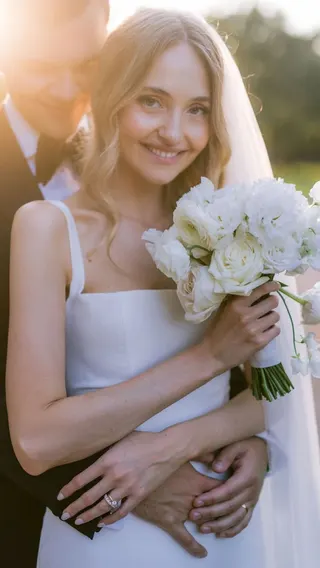 Svatba na místě Chateau Mcely, příspěvek @sweetchicweddings z roku 2024