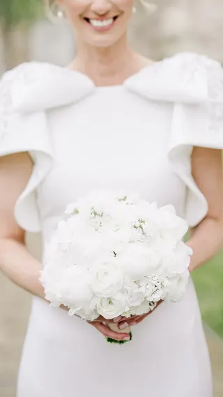 Svatba na místě Lobkowicz Palace, příspěvek @sweetchicweddings z roku 2023