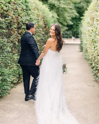 Svatba na místě Augustine Hotel, Prague, příspěvek @sweetchicweddings z roku 2022