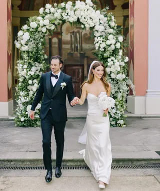 Svatba na místě Ledebourská zahrada, příspěvek @sweetchicweddings z roku 2024