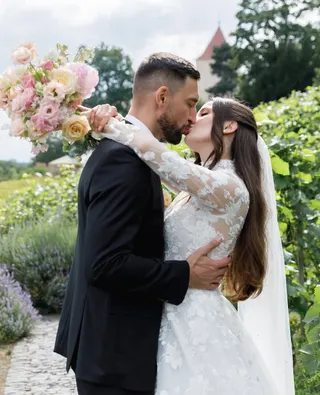 Svatba na místě Villa Richter, příspěvek @villarichterweddings z roku 2025