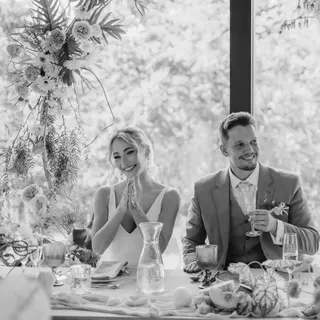Svatba na místě Samota Pierre, příspěvek @luckywedding.cz z roku 2025