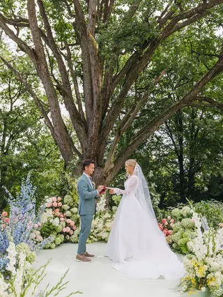 Svatba na místě Chateau Mcely, příspěvek @boutiqueweddingsprague z roku 2025
