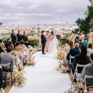 Svatba na místě Villa Richter, příspěvek @luckywedding.cz z roku 2025