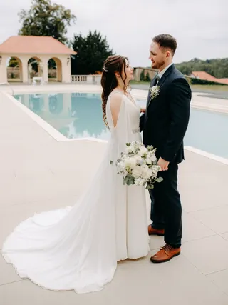 Svatba na místě Zámek Napajedla, příspěvek @sierraweddingscz z roku 2025