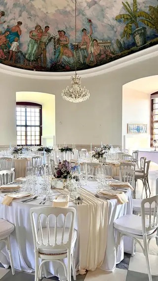 Svatba na místě Zámek Mikulov, příspěvek @easywedding_brno z roku 2026 (2. fotografie)