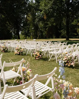 Svatba na místě Zámek Bon Repos, příspěvek @eventsbymartina_cz z roku 2026 (3. fotografie)