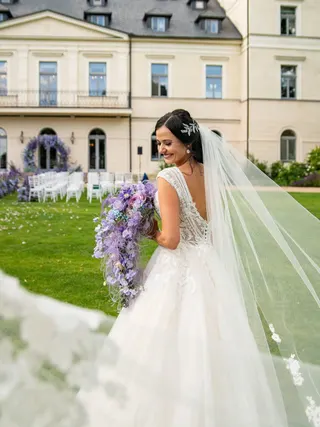 Svatba na místě Chateau Mcely, příspěvek @robert_bartolen z roku 2026 (2. fotografie)