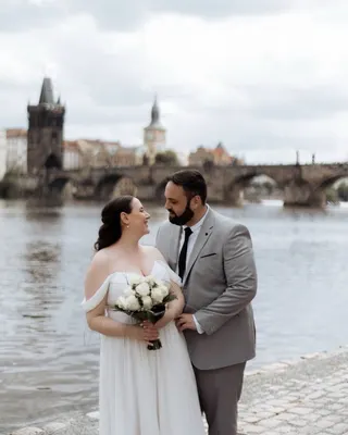 Svatba na místě Vrtbovská zahrada, příspěvek @cosmopoliteswedding z roku 2026