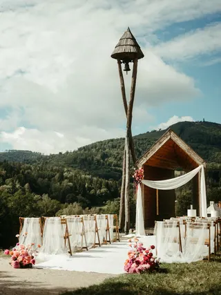Svatba na místě Hotel Rekovice, příspěvek @sierraweddingscz z roku 2026 (2. fotografie)