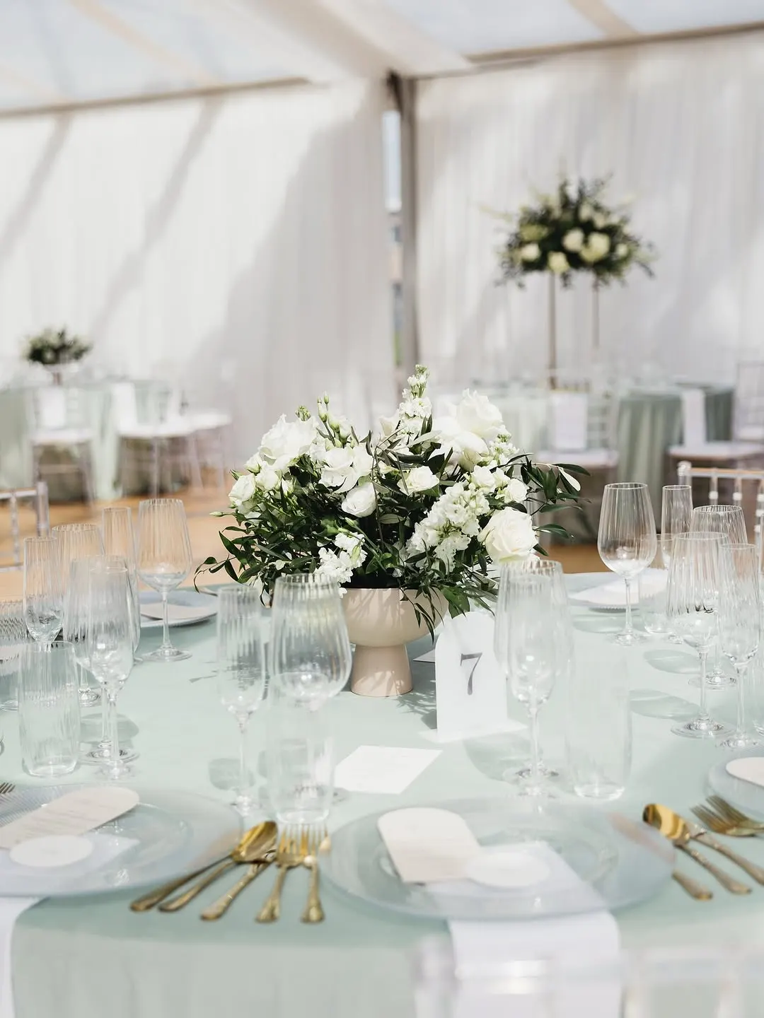 Ze svatebního portfolia: Ellovee Weddings (2. fotografie)