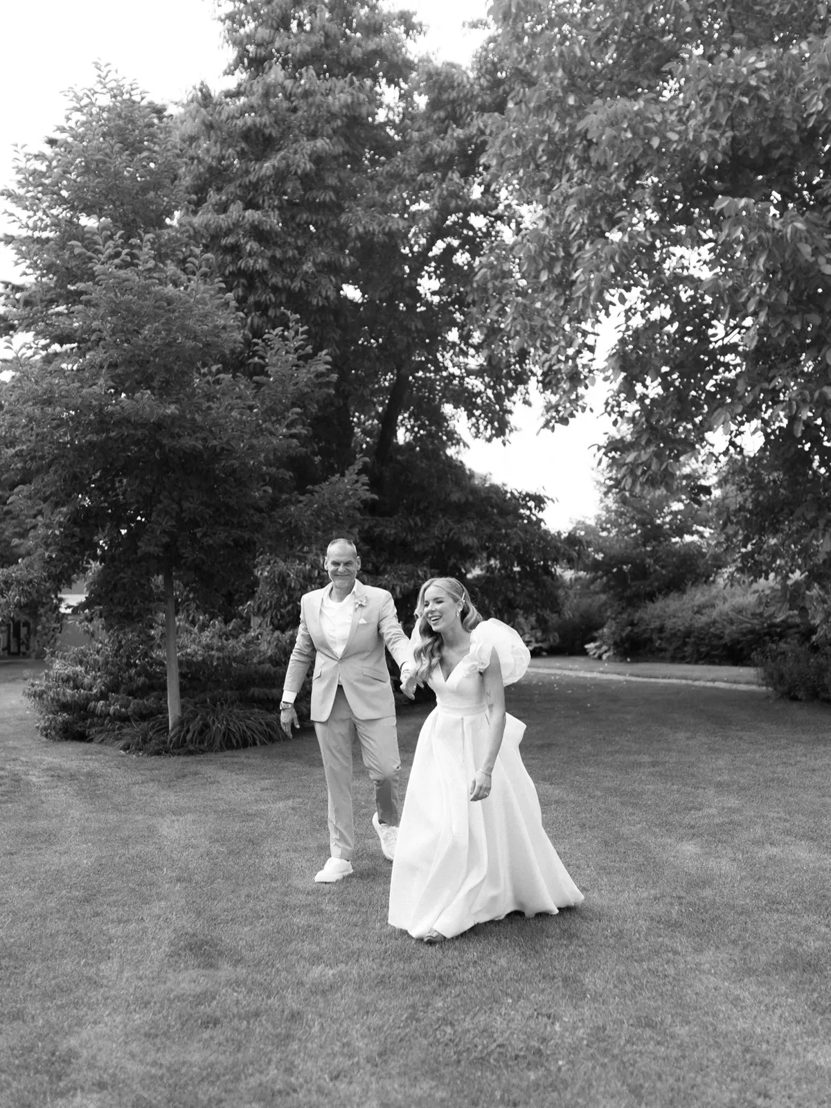 Novomanželé – z portfolia: Magnolia Weddings Prague