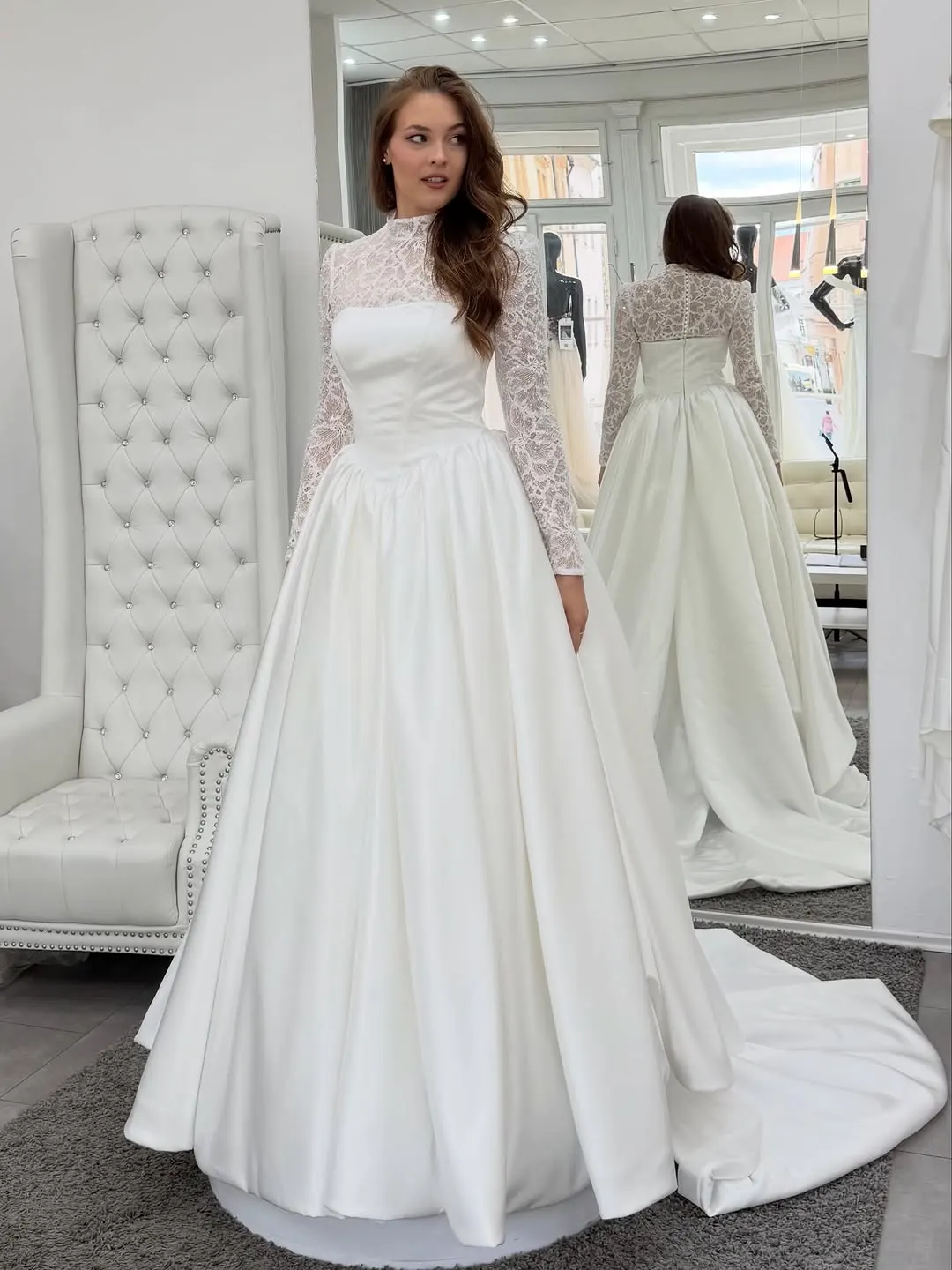 Ze svatebního portfolia: NAIVE wedding agency (2026, 3. fotografie)