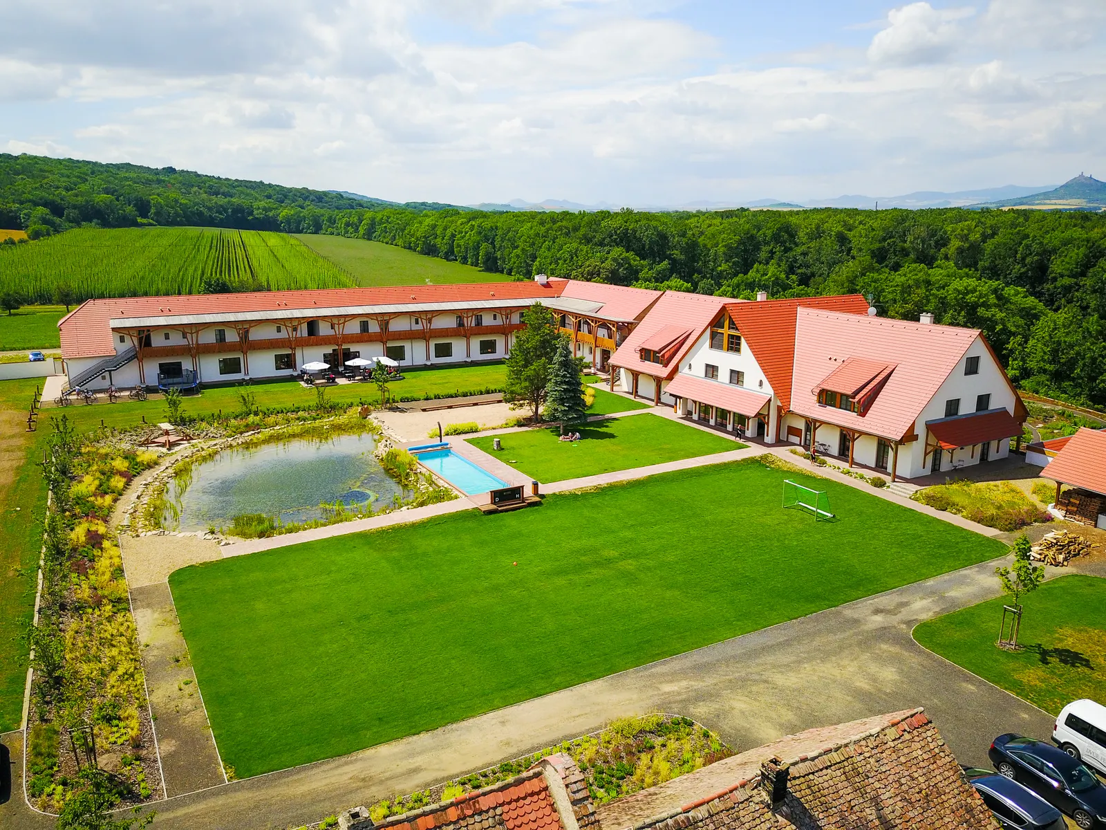 Svatební místo – Dvůr Perlová voda, Budyně nad Ohří
