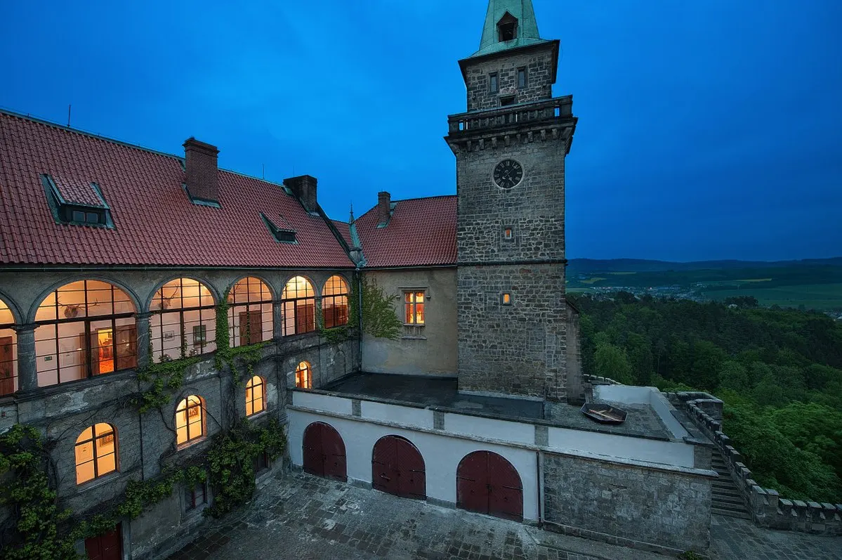 Svatební místo – EA Zámecký hotel Hrubá Skála (2. fotografie)