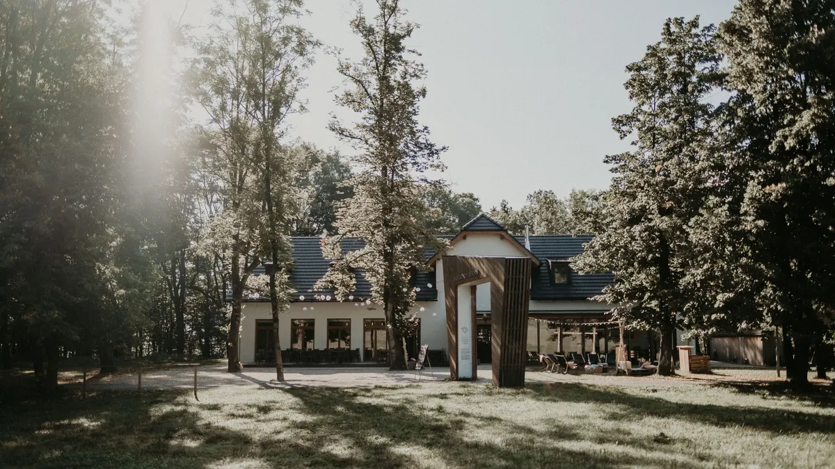 Svatební místo – Hotel Rekovice, Trojanovice (2. fotografie)