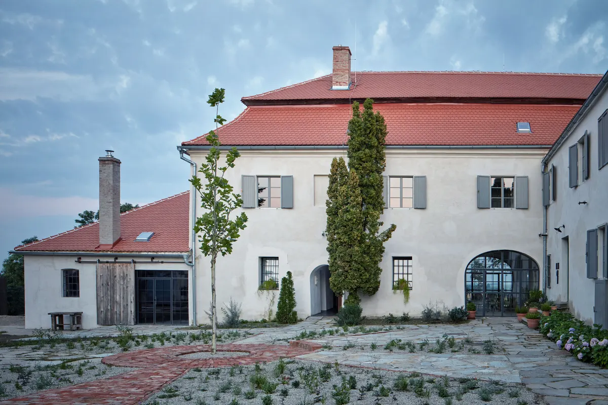 Svatební místo – Kocanda Kravsko (2. fotografie)